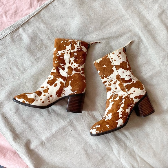 INTENTIONALLY BLANK Shoes - Intentionally Blank Cow Hide Block Heel Boots